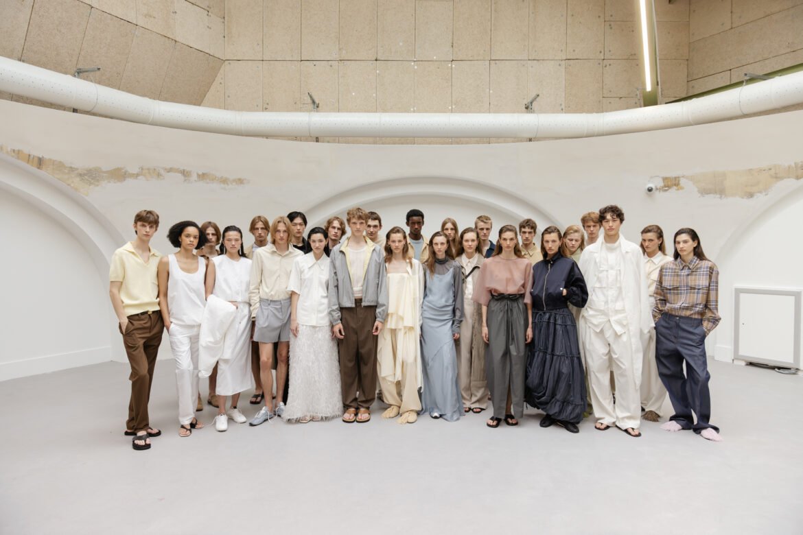 SYSTEM present their Spring-Summer 2026 Collection ‘Office Daydream’ in Paris
