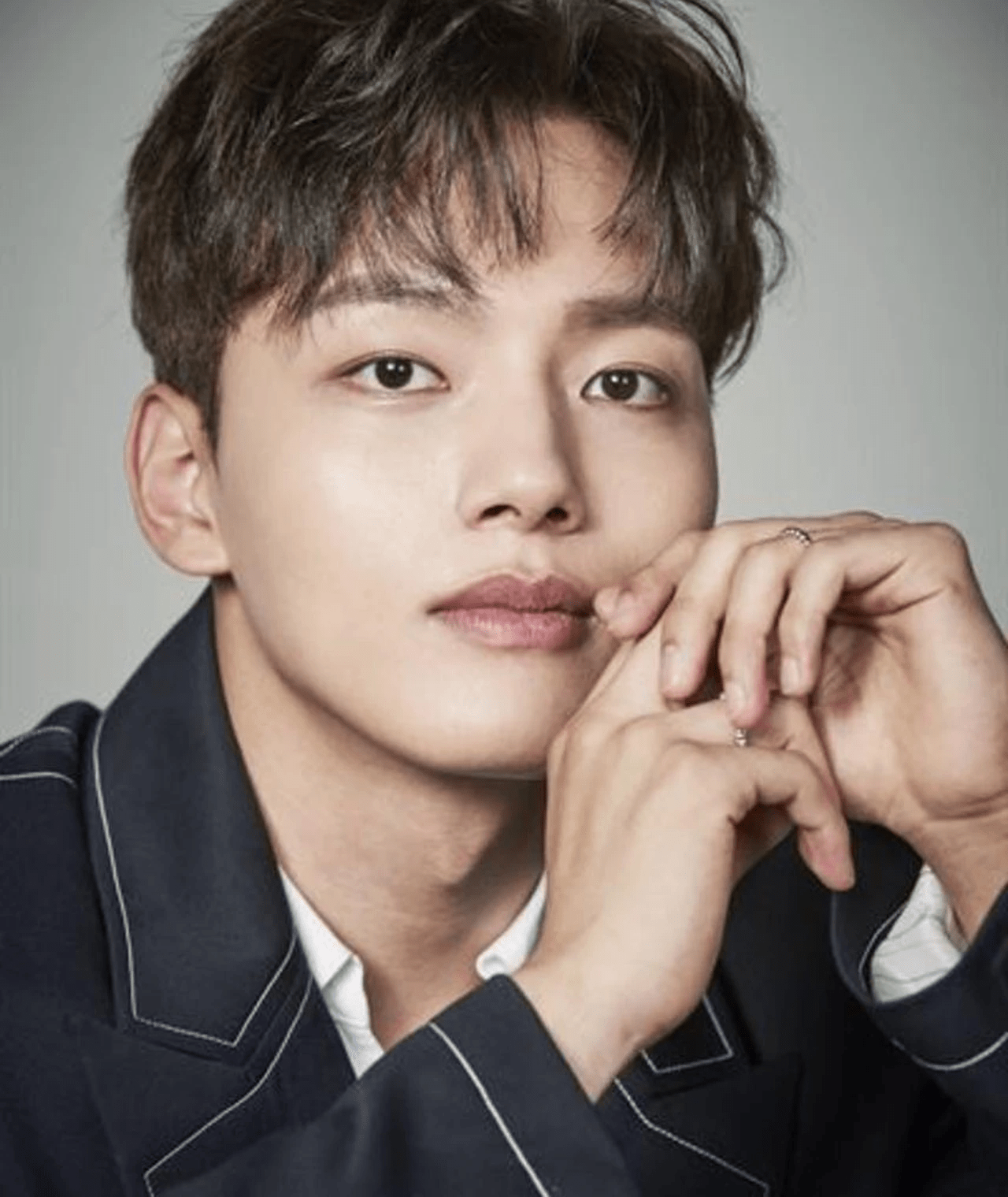 Yeo Jin Goo’s official X account unintentionally follows adult content account