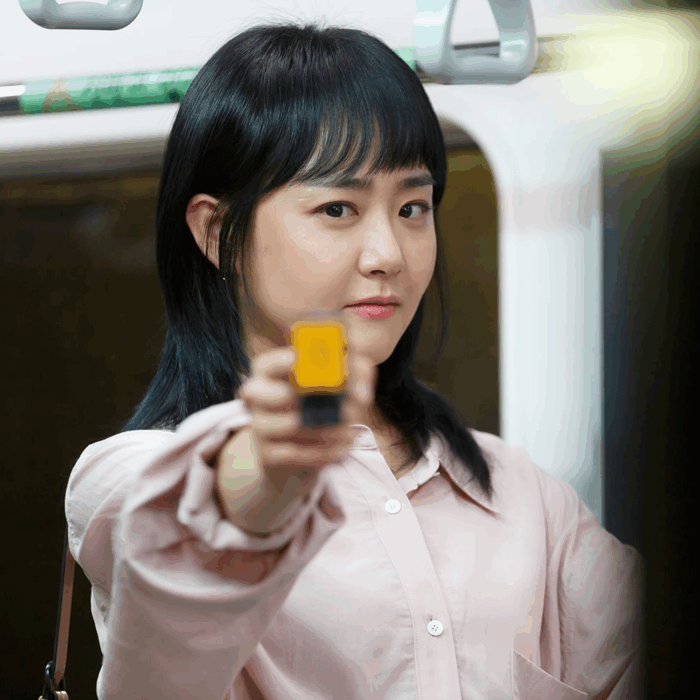 Moon Geun Young shares her first selfie in 7 months following recovery from a rare illness