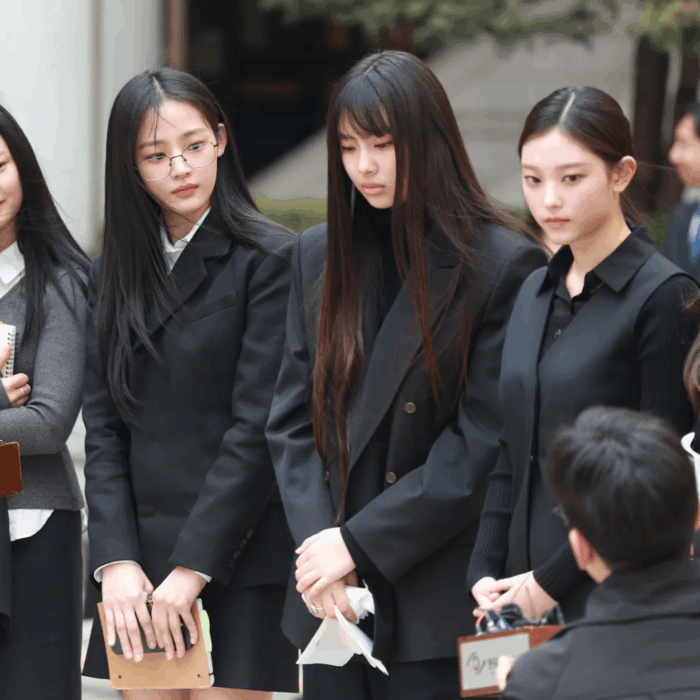 NEWJEANS lost against ADOR