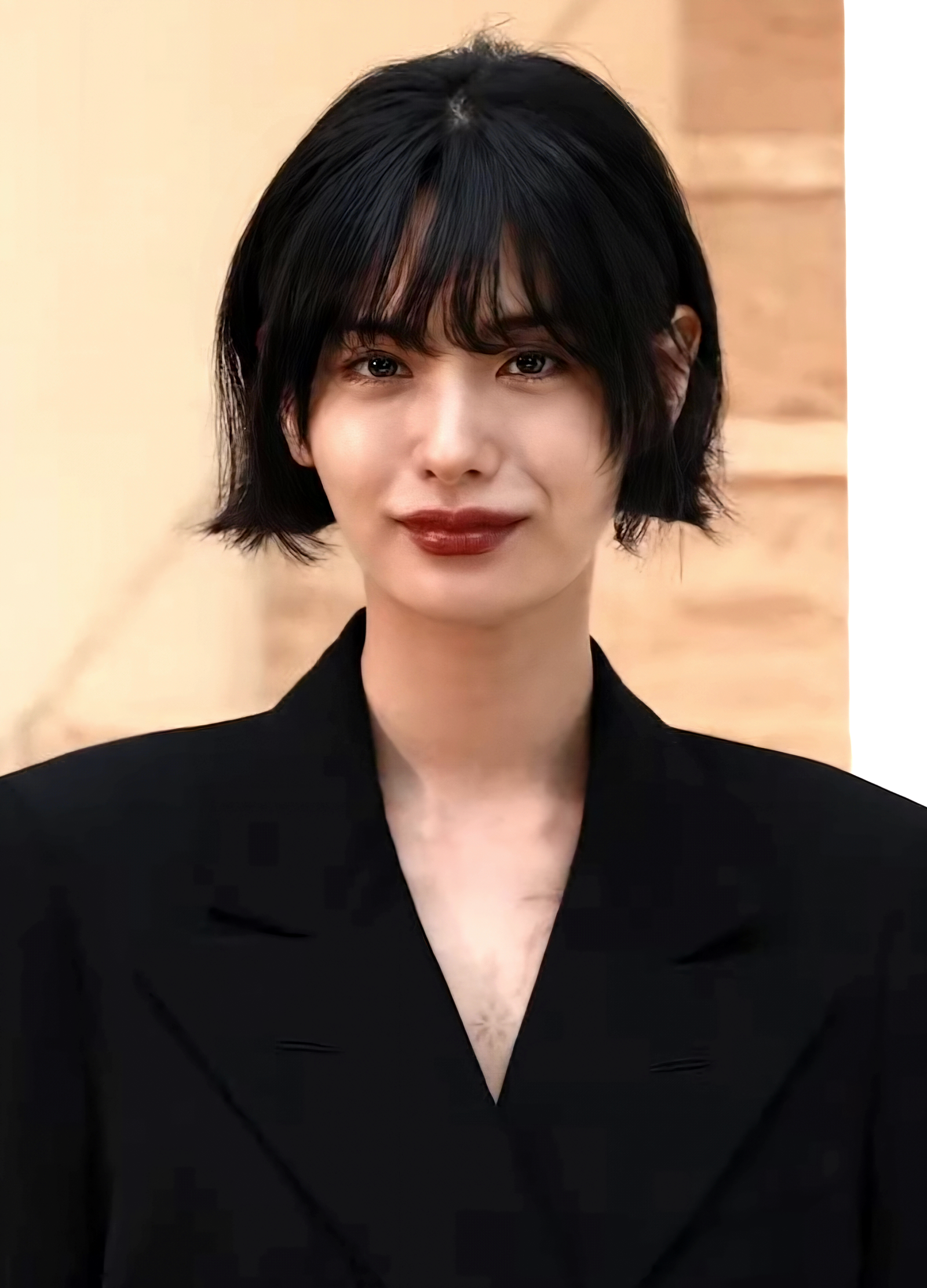 Nana and her mother overpower a knife-wielding intruder in their Guri home.