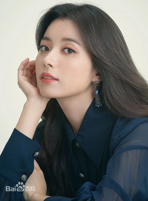 Han Hyo Joo Melts Hearts with Cozy Family Photos Ahead of ‘Your Ground’ Comeback