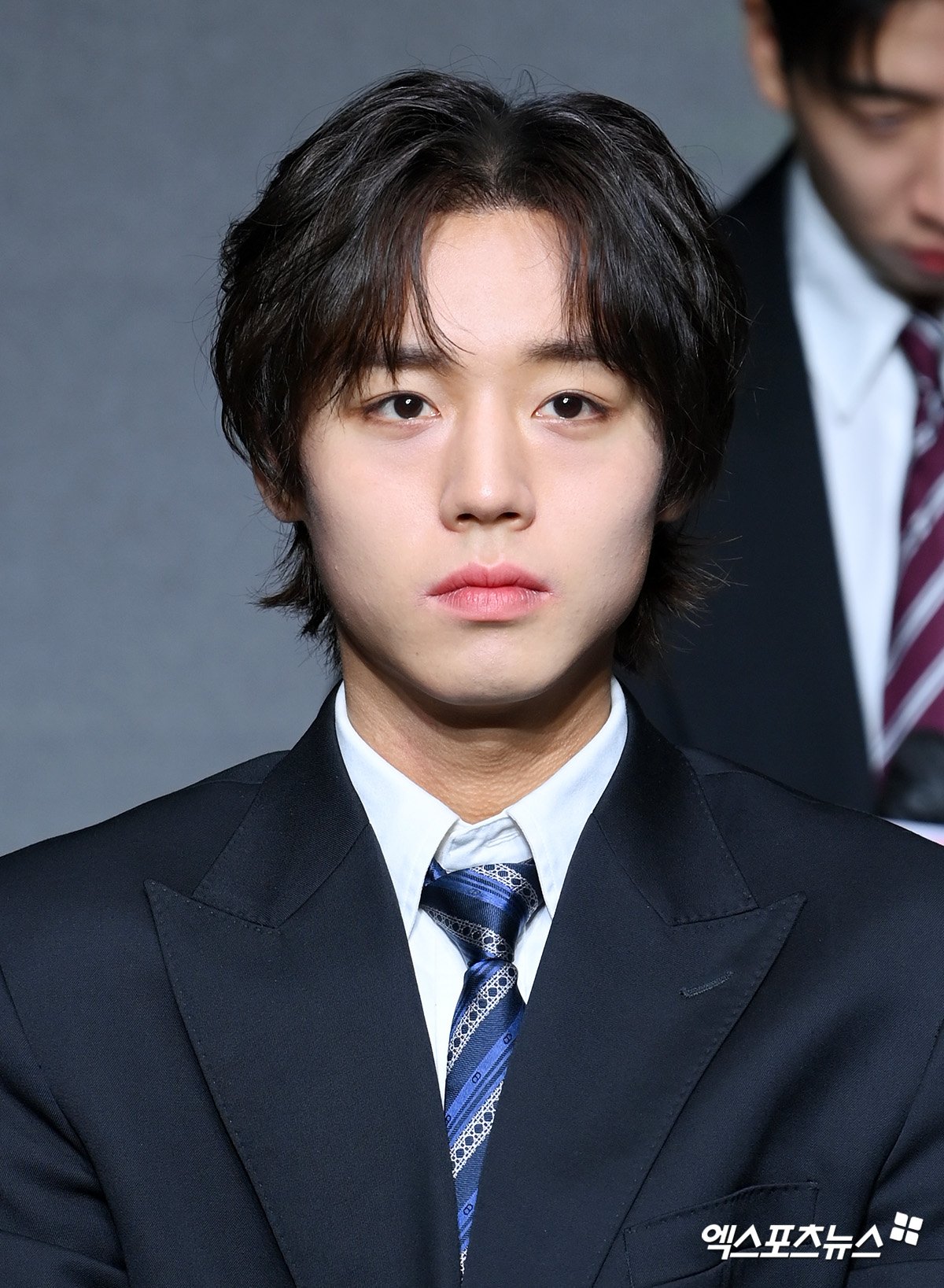 Park Ji Hoon Reveals Extreme 15kg Weight Loss and Heartwarming Gift to Father on ‘You Quiz’