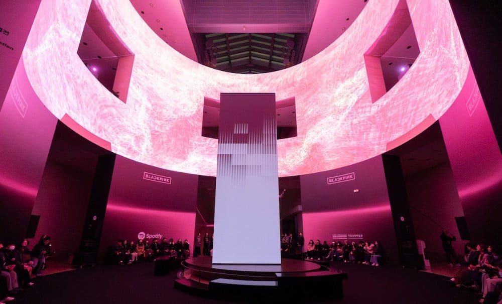 Review: BLACKPINK Turns the National Museum of Korea Pink for ‘Deadline’ Comeback