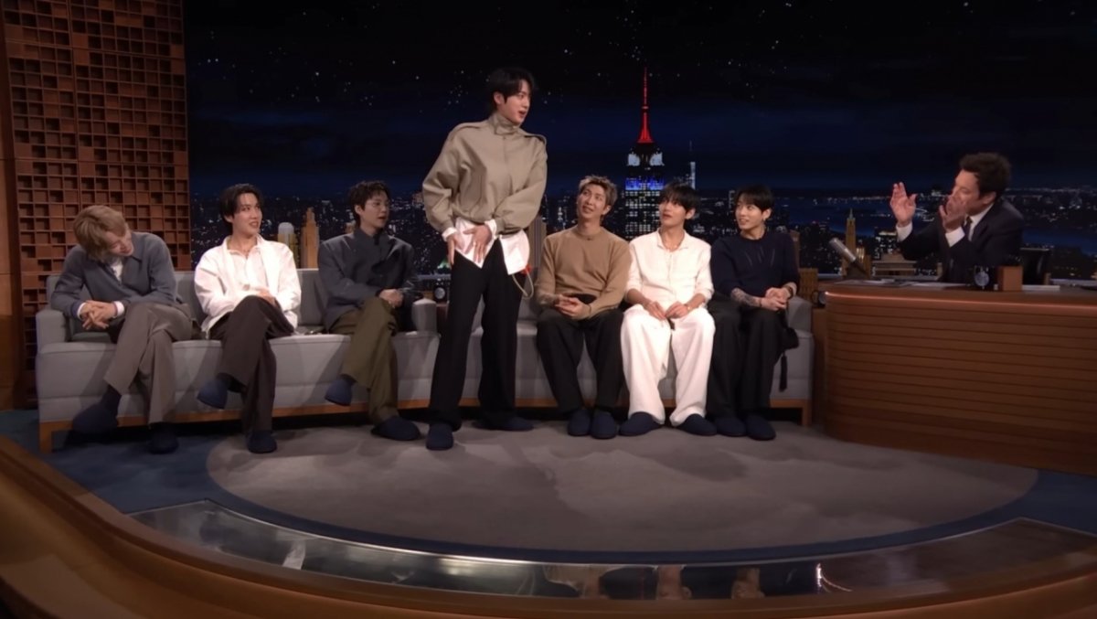 BTS V Stuns with Skincare Routine & Jimmy Fallon Photos