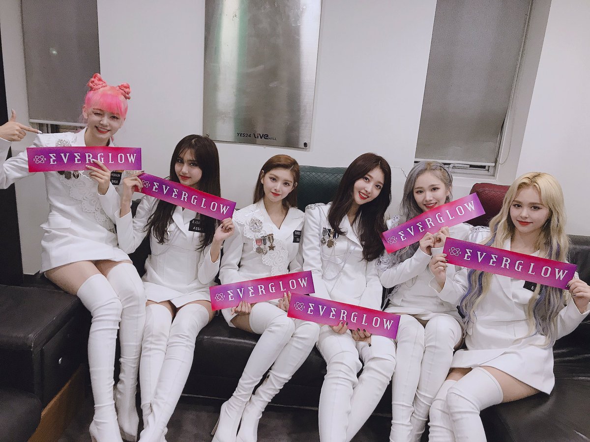 EVERGLOW’s Epic Comeback: New EP ‘CODE’ & 2026 World Tour