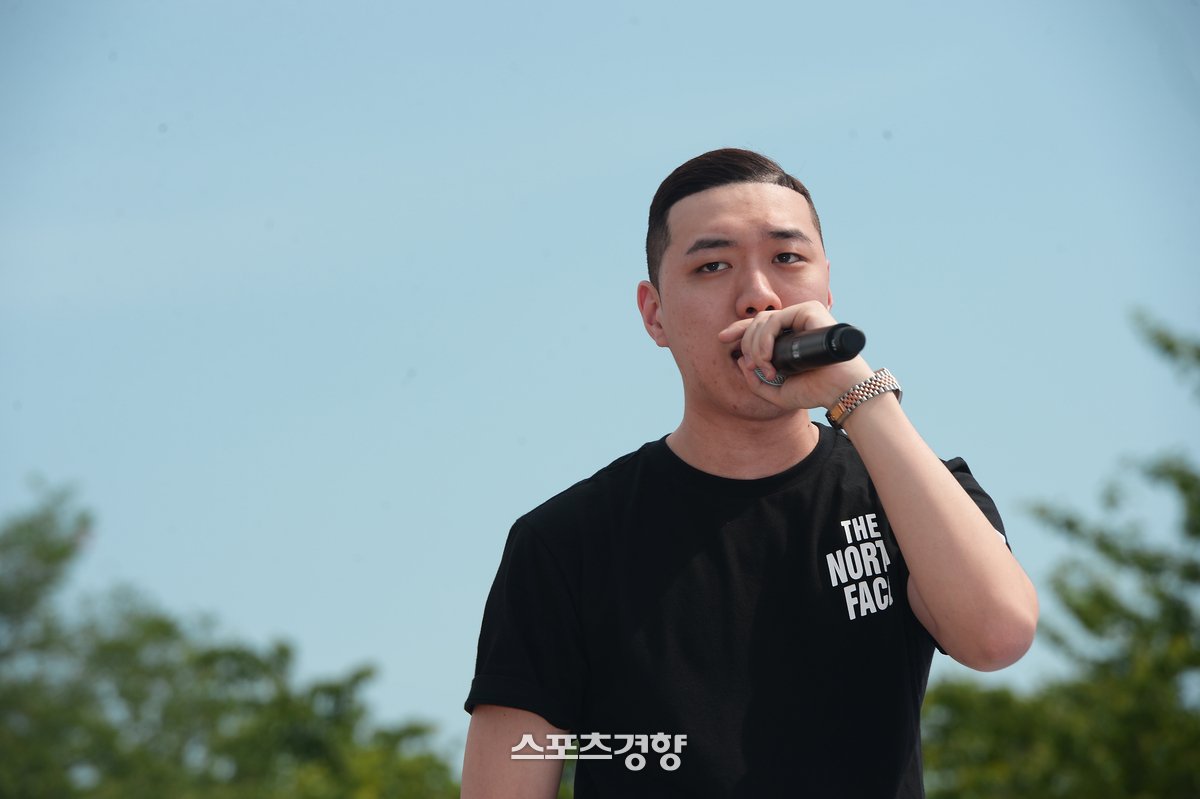 BewhY Sparks Debate Over School Gender Education