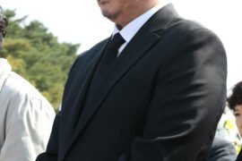 Netflix Korea Erases Cho Jin Woong from March 1st Tribute Video Following Scandal