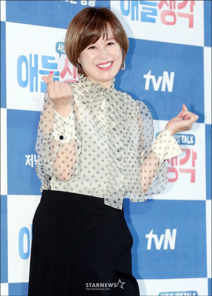 Park Mi Sun Makes Heartwarming Return to Broadcasting Following Breast Cancer Battle: “One Step at a Time”