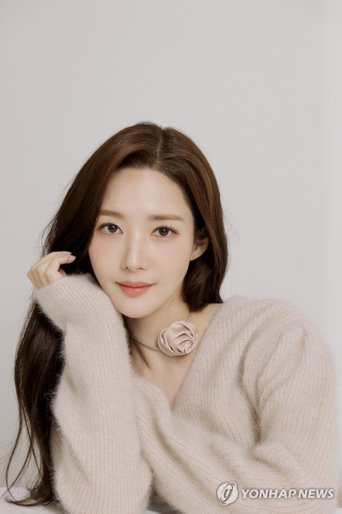 Park Min Young Reveals Extreme 3L Water Diet and Transformation for ‘Siren\’s Kiss’ Role