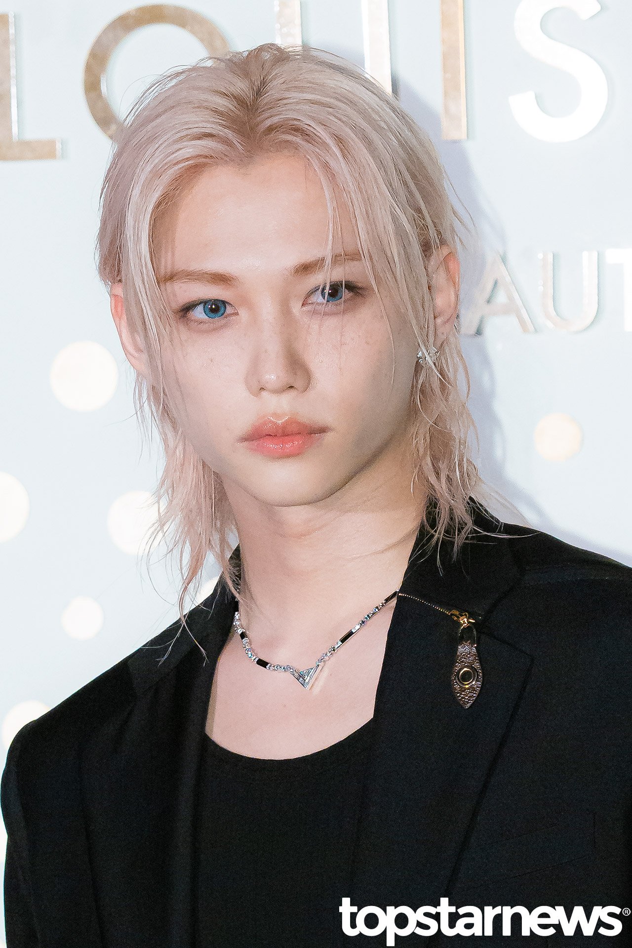 Stray Kids’ Felix and Jun Ji Hyun Named Honorary Ambassadors for France-Korea Relations