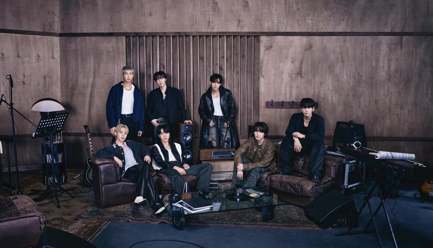BTS ‘ARIRANG’ Shatters Records, Tops Billboard 200