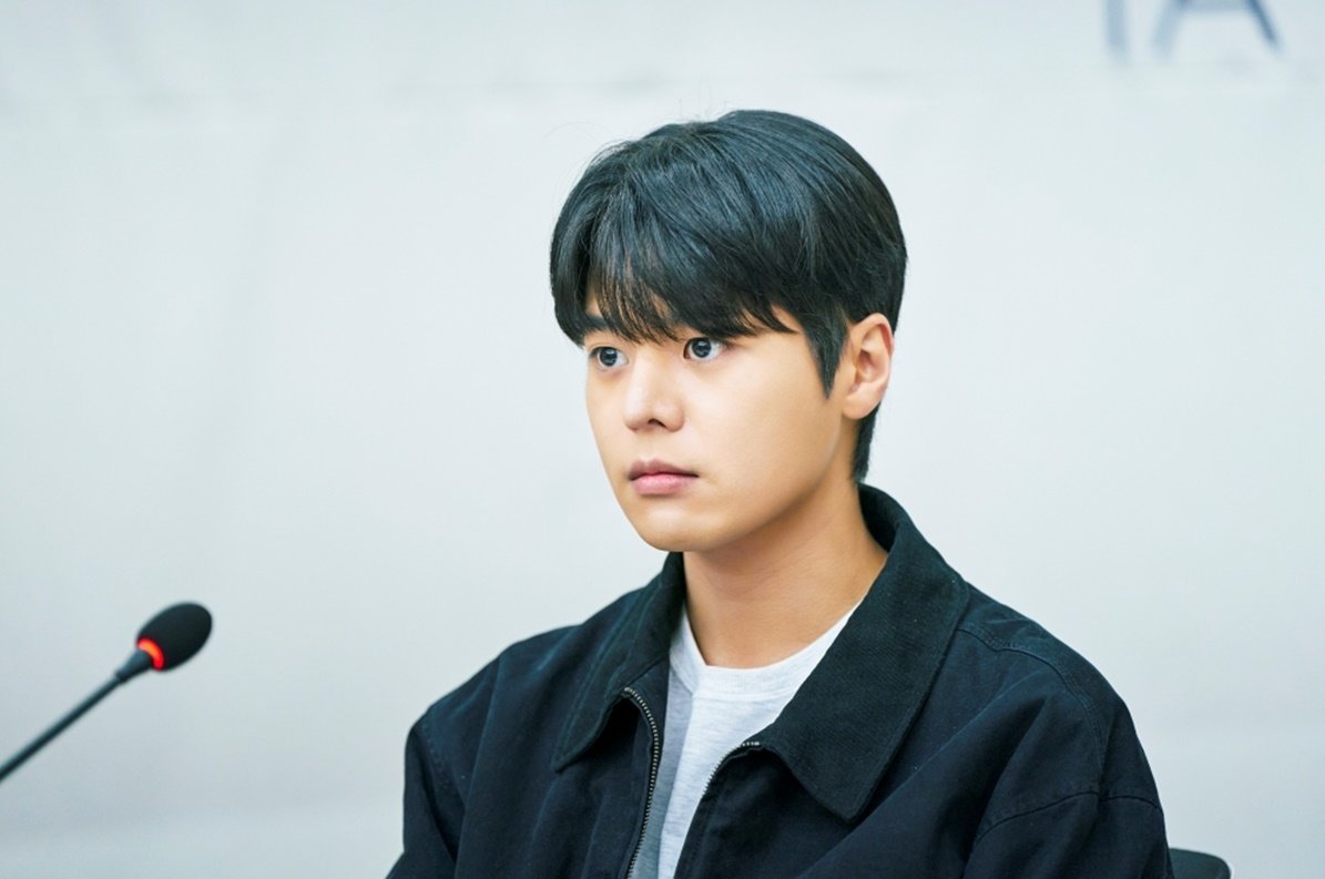 Cha Eun Woo Resolves Tax Controversy With Apology
