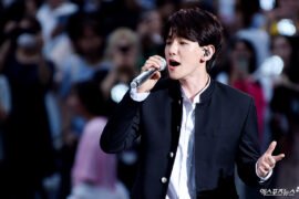 EXO’s Baekhyun Eyes Galaxy Corp Joining Taemin