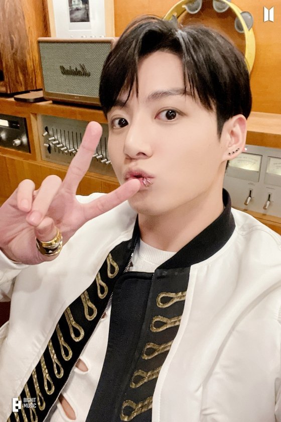BTS Jungkook Hits 20M IG Followers With Viral Records