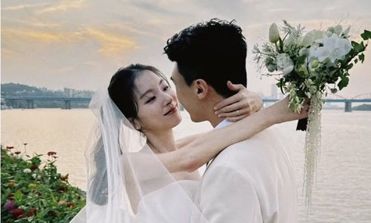 Ladies’ Code Reunites at Zuny’s Beautiful Wedding