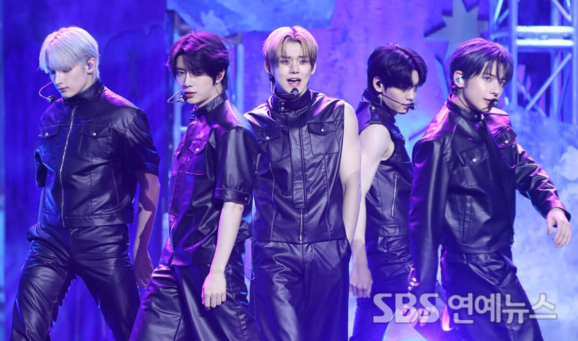 TXT Teases ‘Stick With You’ Choreo Ahead of New Album