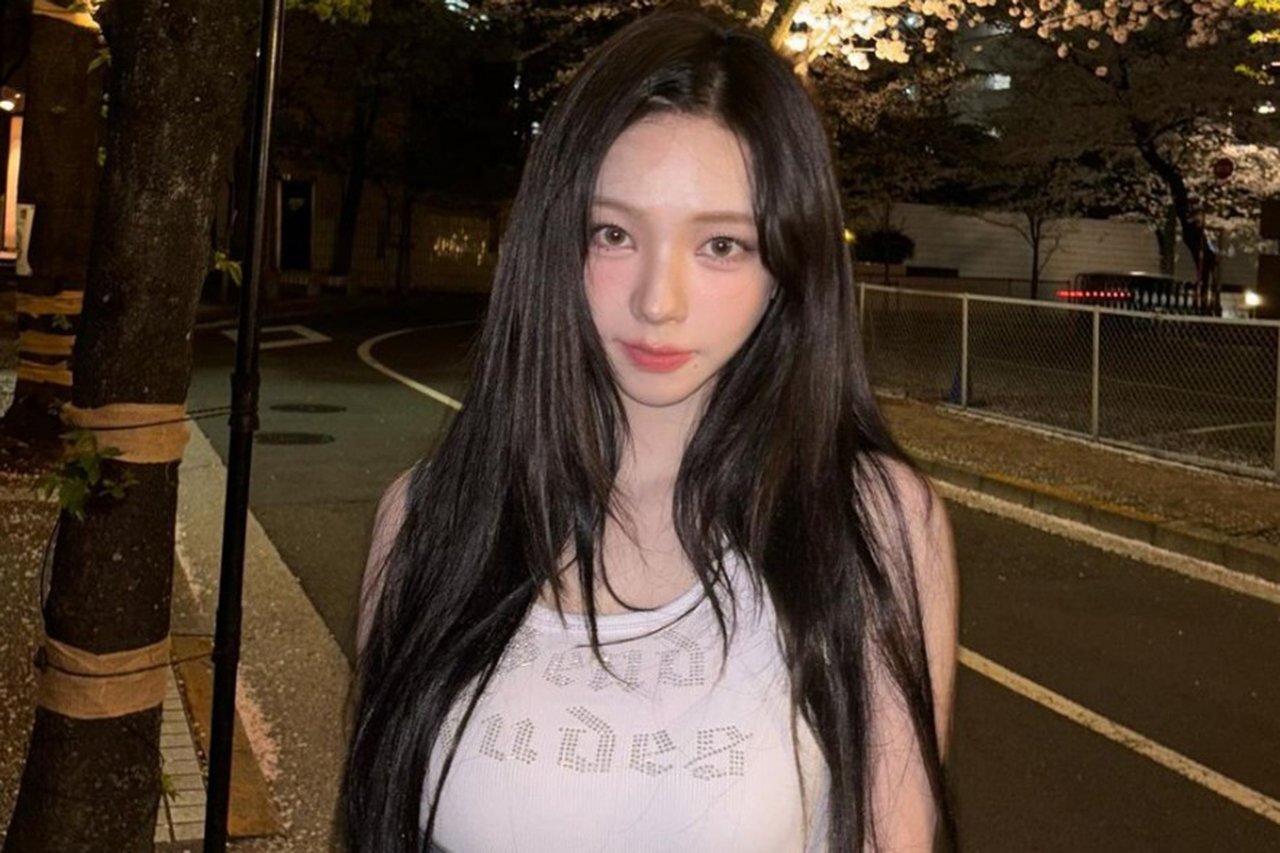 aespa’s Karina Stuns in Cherry Blossom Photos