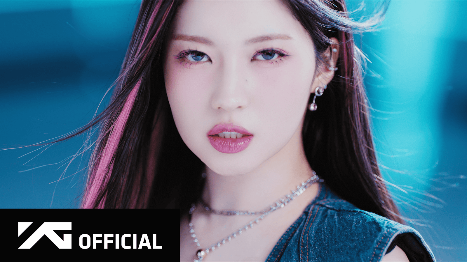 BABYMONSTER Ruka & Rora Stun in ‘CHOOM’ Teasers