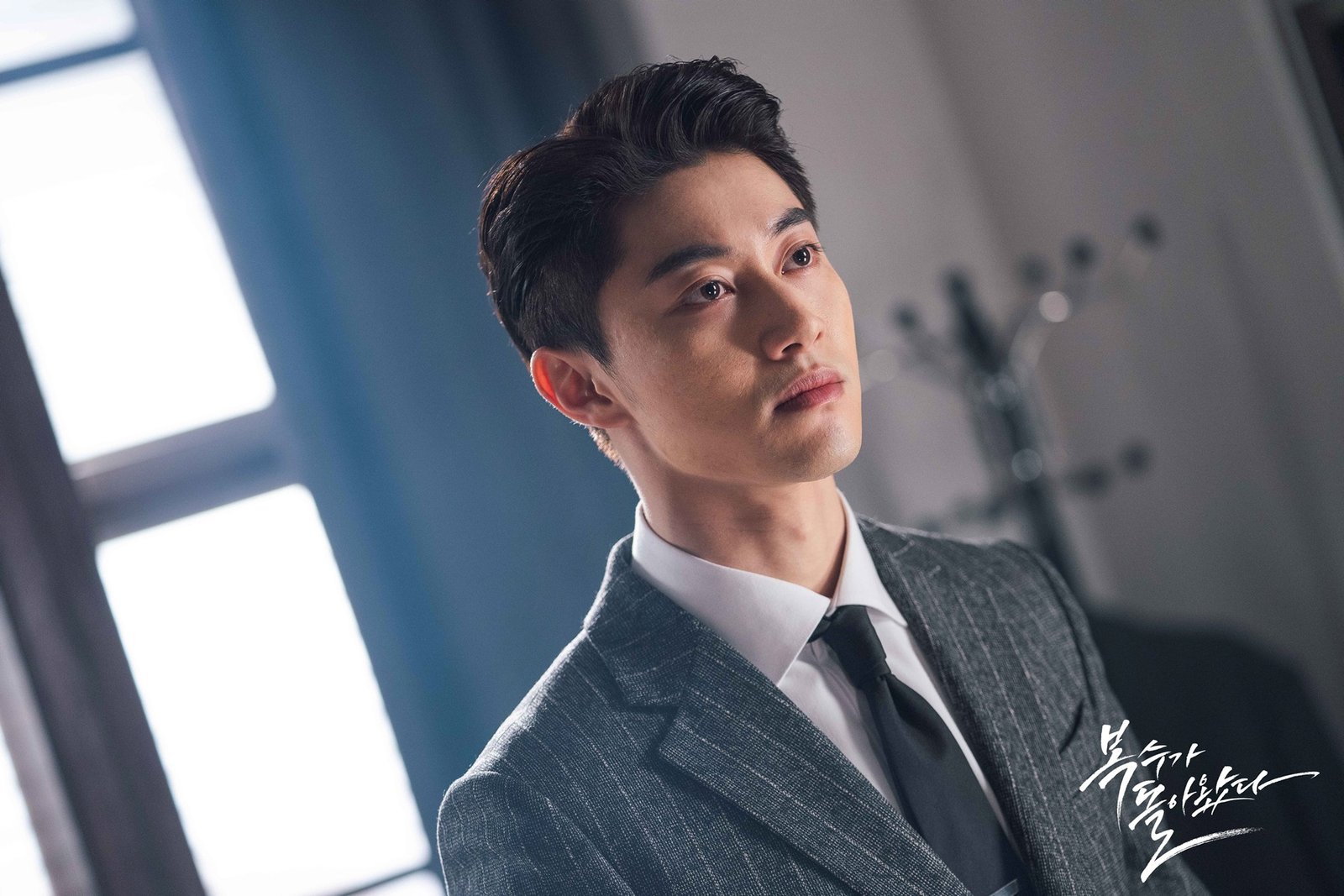 Kwak Dong Yeon Joins The Black Label!