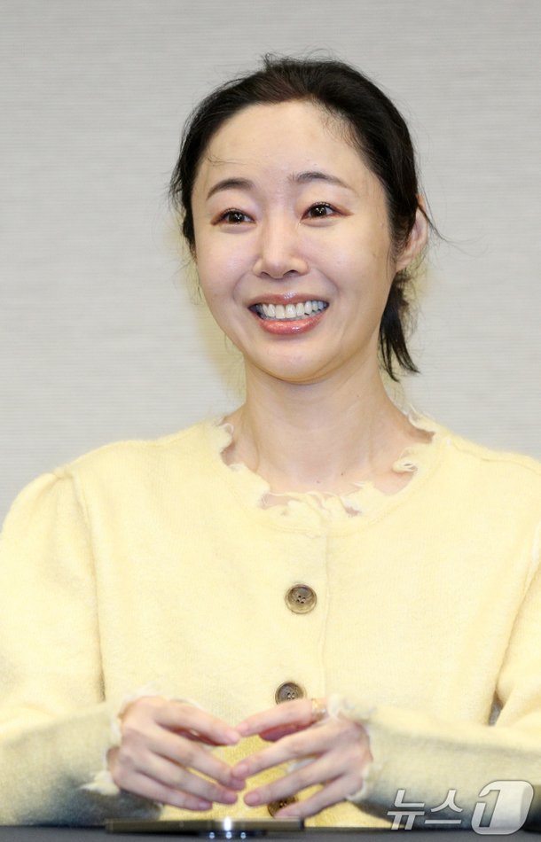 ADOR Freezes 7B KRW Assets of Min Hee Jin & Danielle’s Mom