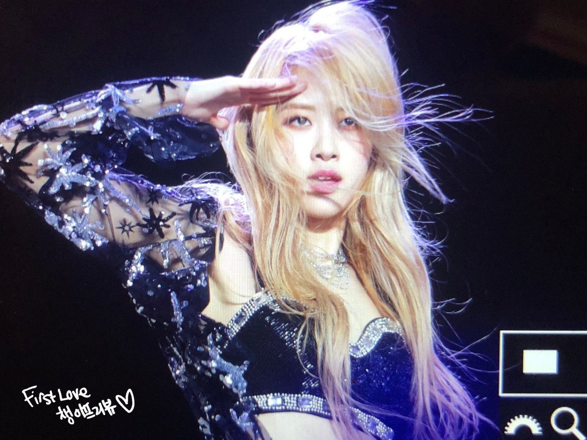 BLACKPINK Cheers Big Bang’s Coachella Reunion