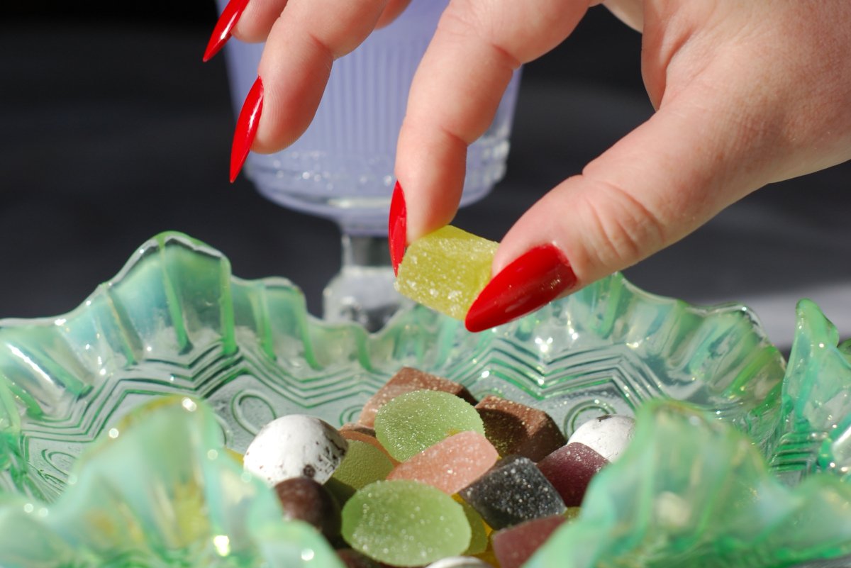 Amoeba Warns of Fake Gummy Tour Dates on Apple Music