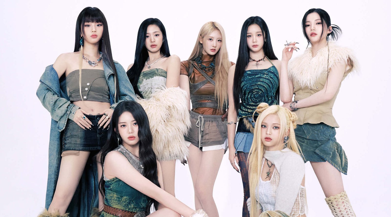 BABYMONSTER Ruka & Rora Stun in ‘CHOOM’ Teasers