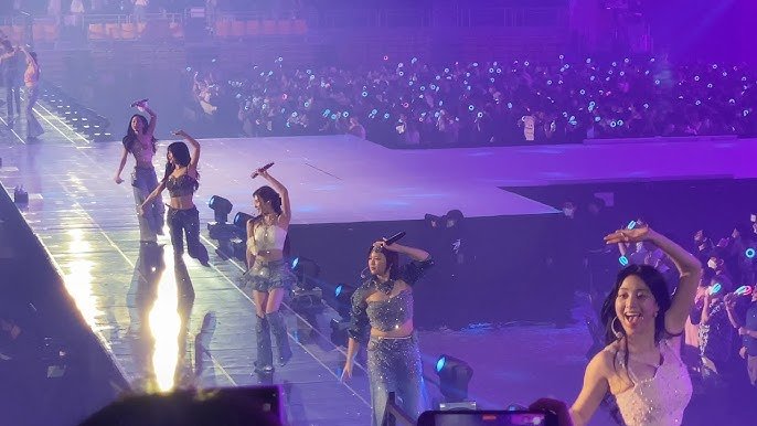 TWICE Sets North American Tour Record With 550K Fans