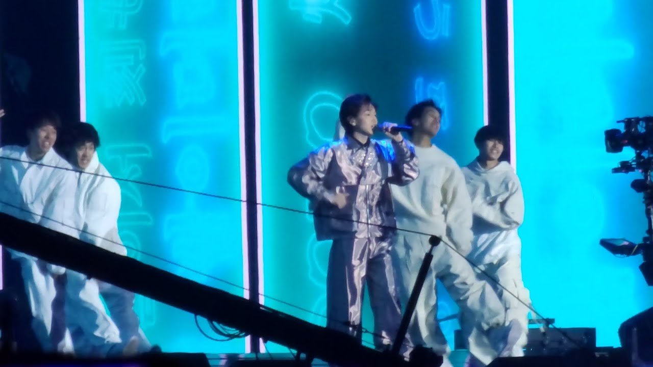 AKMU & KickFlip Dominate Circle Chart Rankings