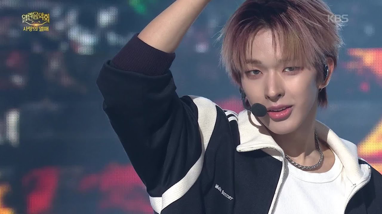 JYP’s NEXZ Promotes ‘Mmchk’ & Sets Global Tour