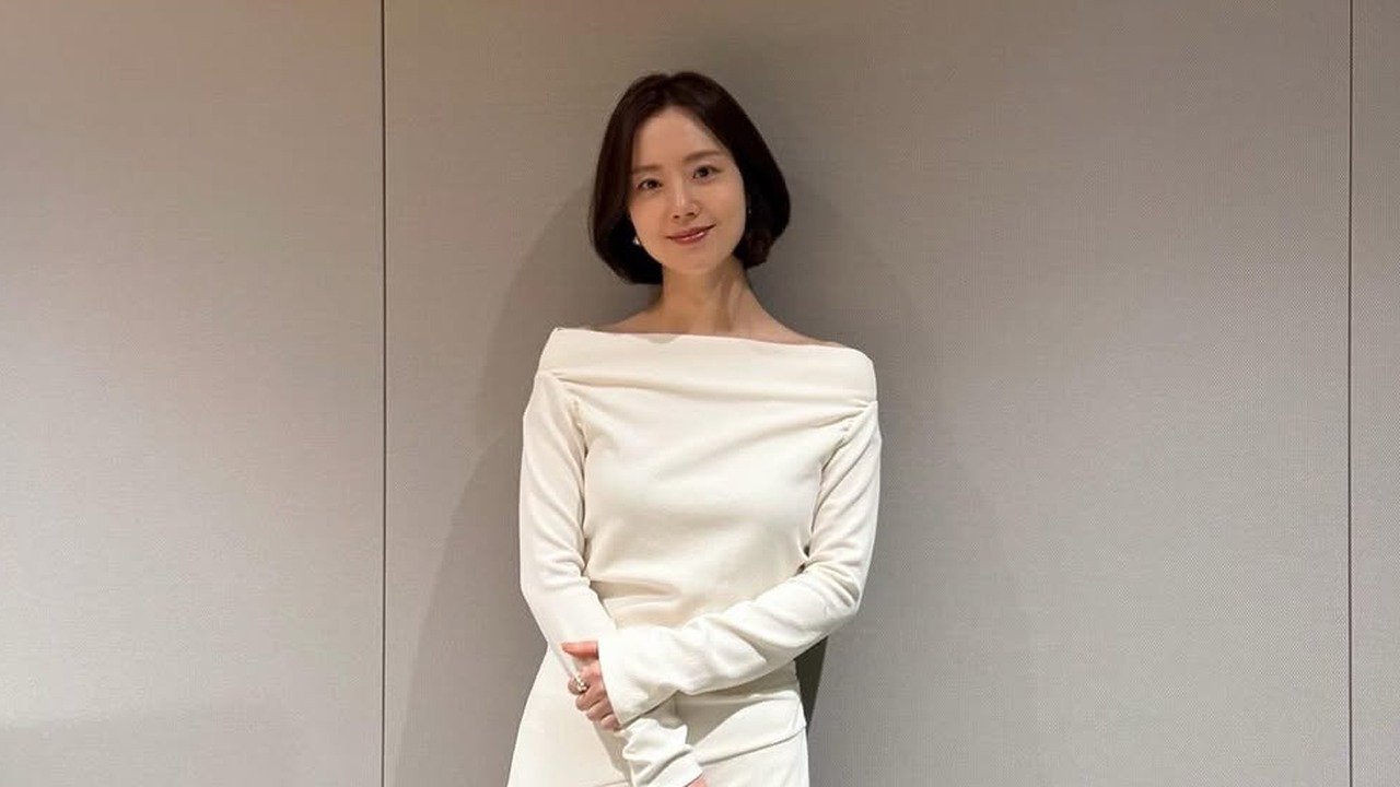 Moon Chae Won Announces June Wedding to Non-Celebrity