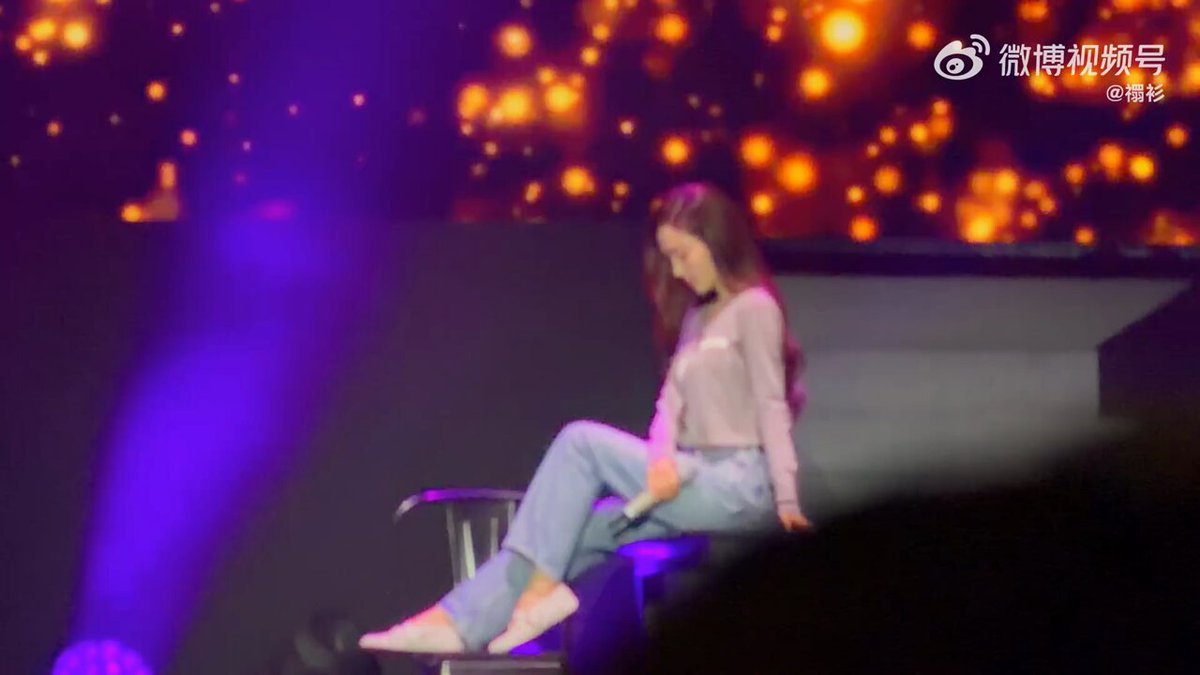 Jessica Cries Singing Girls’ Generation’s Debut Song