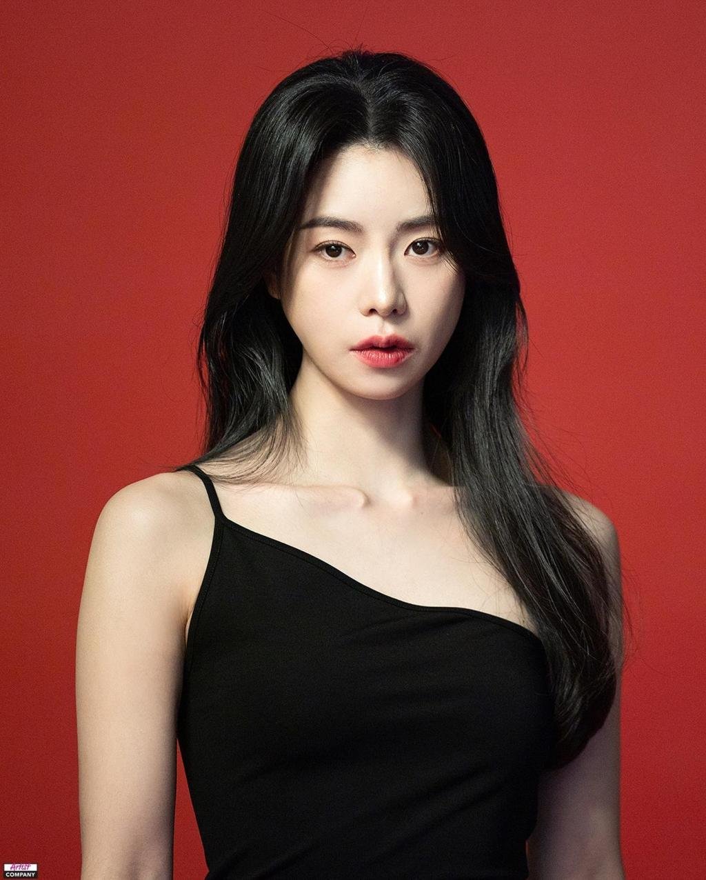 Lim Ji Yeon’s ‘My Royal Nemesis’ Tops Netflix Global Chart