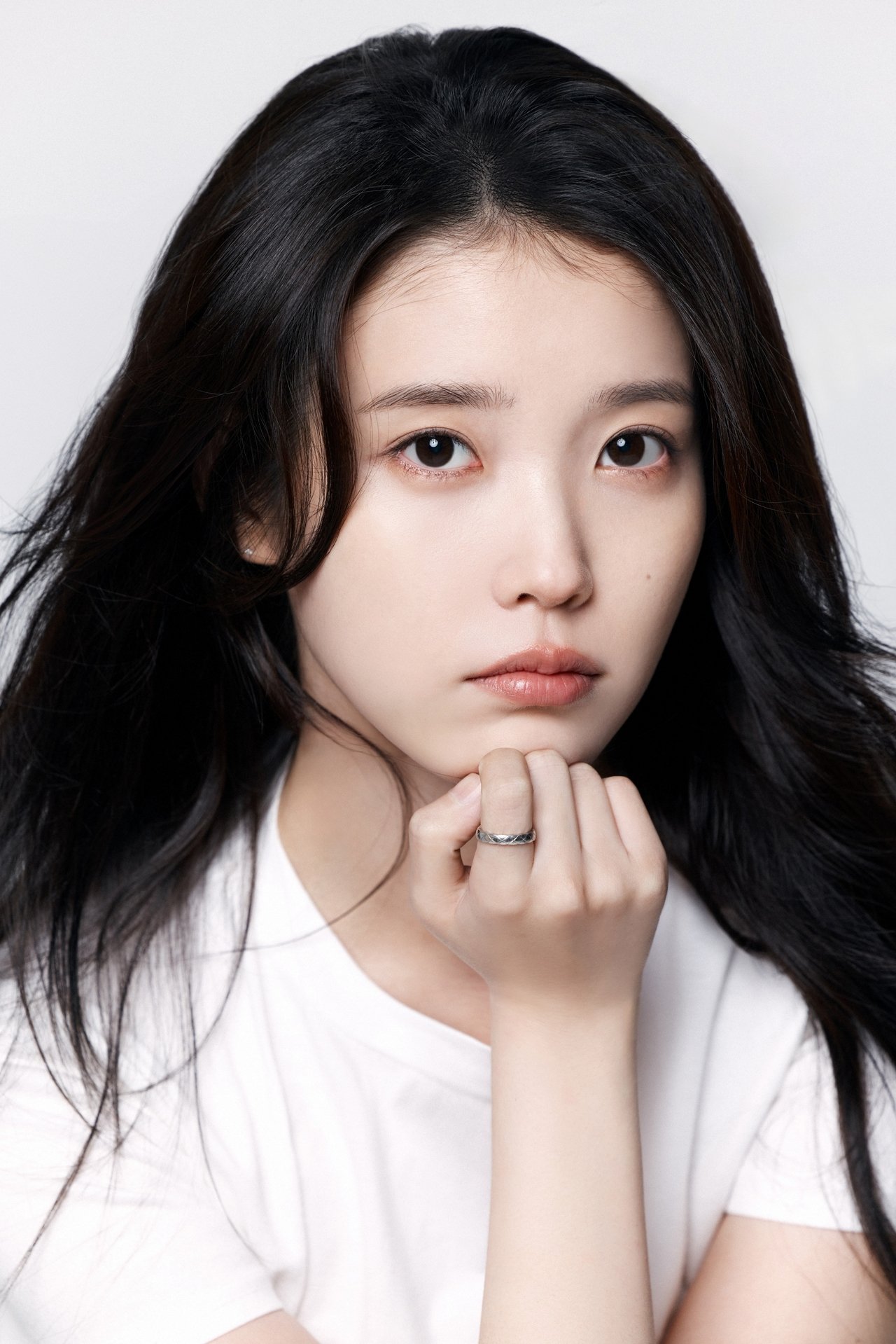IU Donates 300M KRW on Birthday as ‘IUAENA’